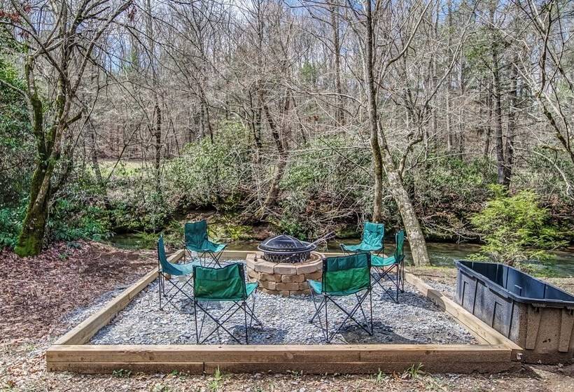 Blairsville River Cabin