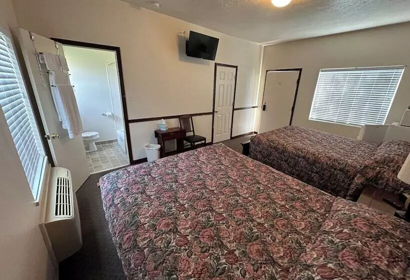 Bob S Station & Motel