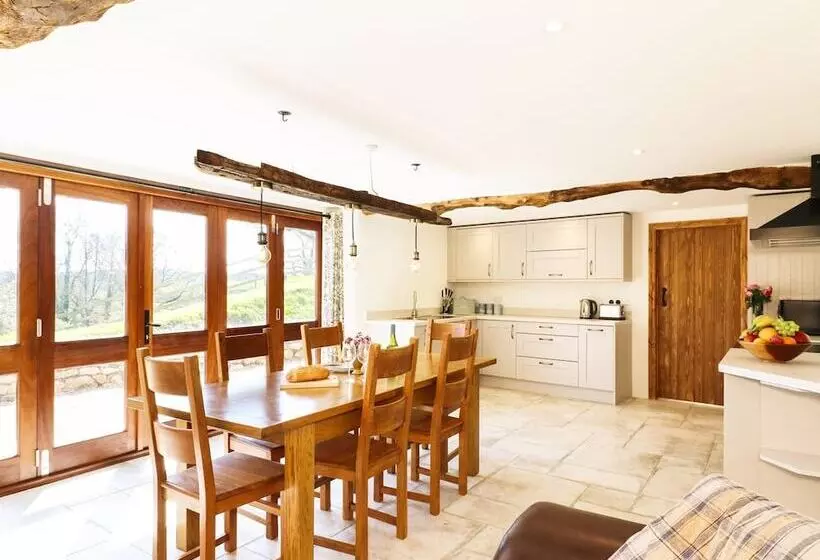 Hawley Farm Self Catering Holiday Accommodation