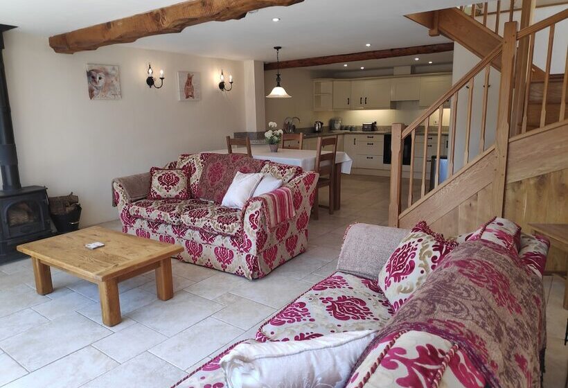 Hawley Farm Self Catering Holiday Accommodation