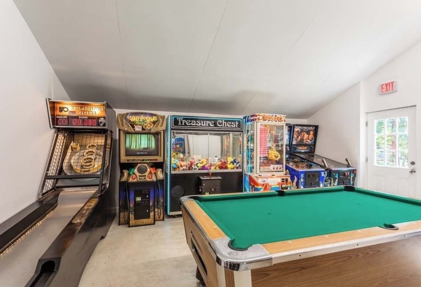 호텔 Pine Haven Campground