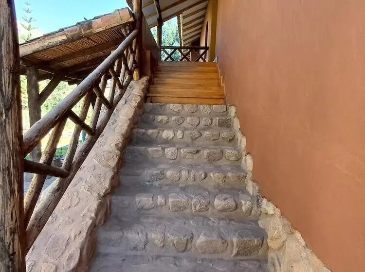 هتل Willka Rumi Lodge