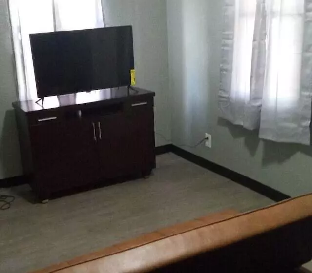 Motelli Homes N Courts