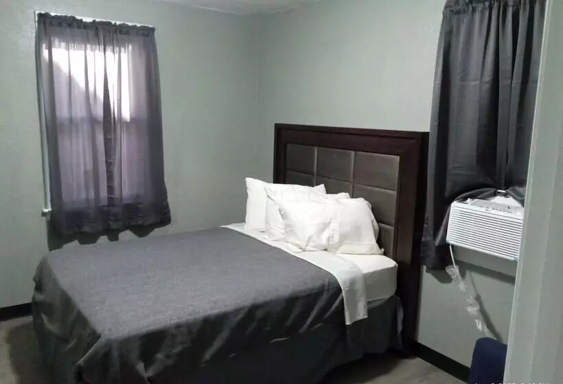 Motelli Homes N Courts