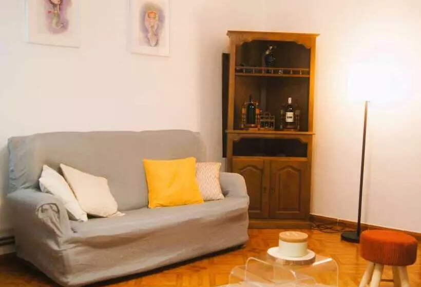 ペンション Casa Outeiro 99 Paredes De Coura