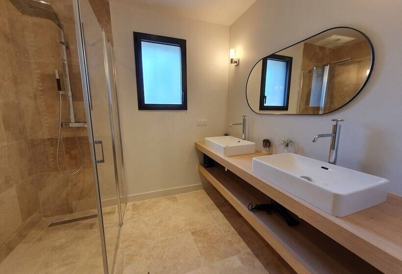 پانسیون L Instant Luberon