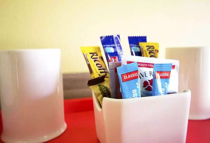 Majatalo Minilitha Lodge