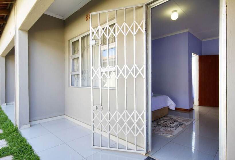 Pension Minilitha Lodge