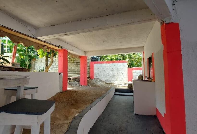 اقامتگاه Beautiful 1 Bedroom, In St Thomas, Jamaica