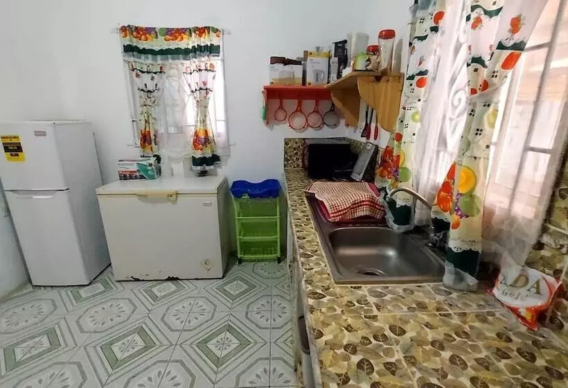 اقامتگاه Beautiful 1 Bedroom, In St Thomas, Jamaica