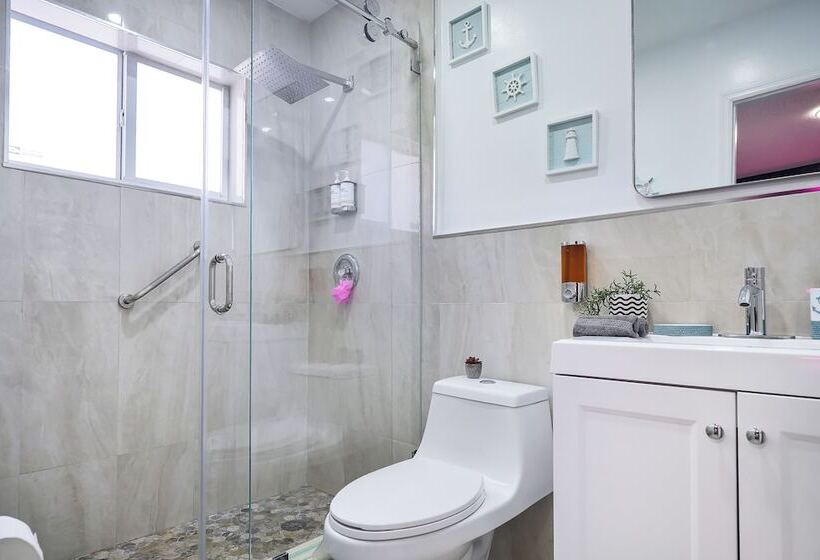 דירת נופש Unique Escape Gameroom! Bar, Bbq, Spacious, And Near Beach