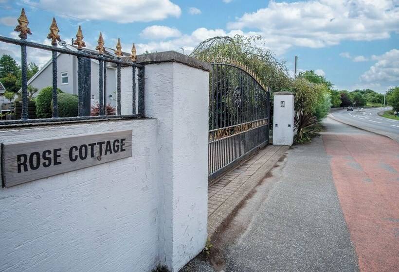 Rose Cottage 3 Bed Cottage New Hedges Tenby