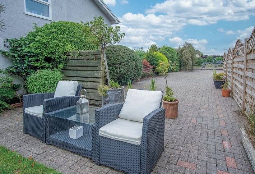 Rose Cottage 3 Bed Cottage New Hedges Tenby