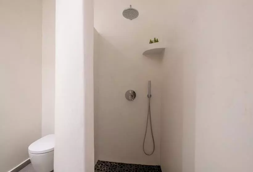 Sand Gem   Beach Apartments