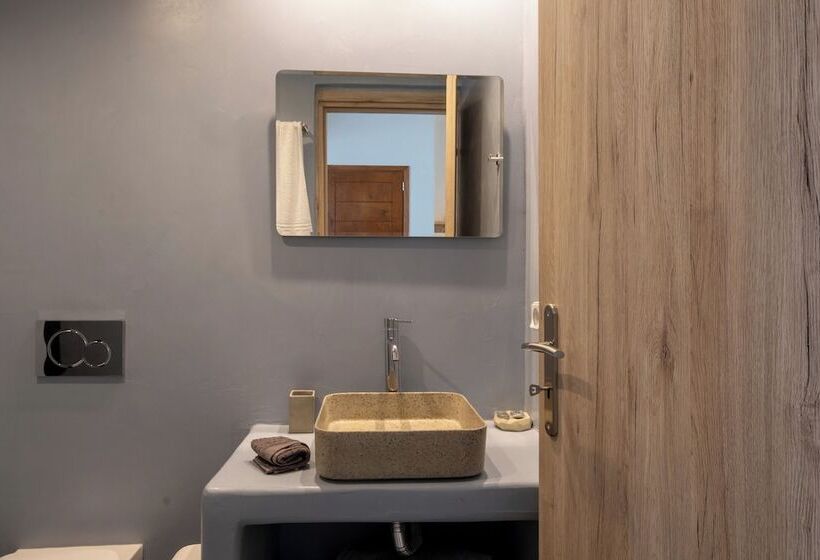 Sand Gem   Beach Apartments