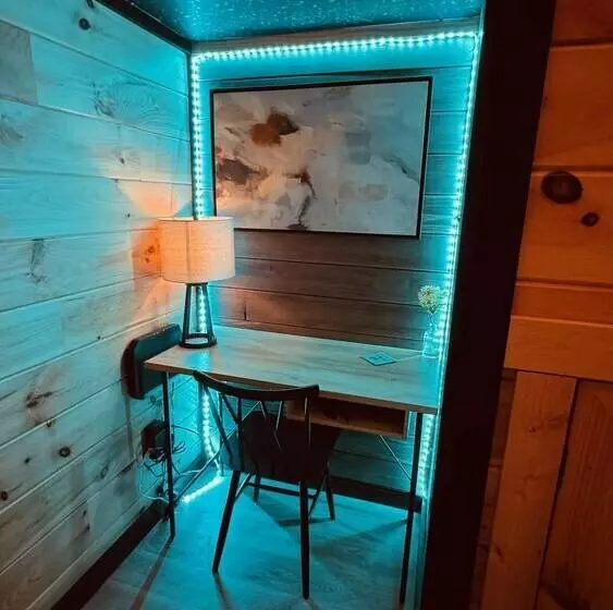 Smokies Modern Escape