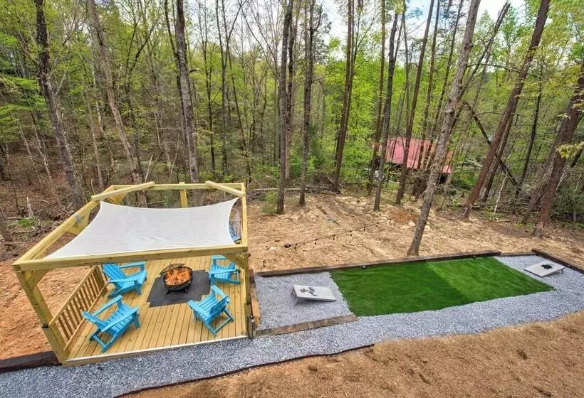 Smokies Modern Escape