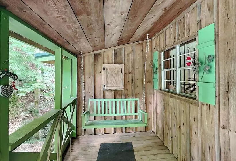 Stone Creek Cottage