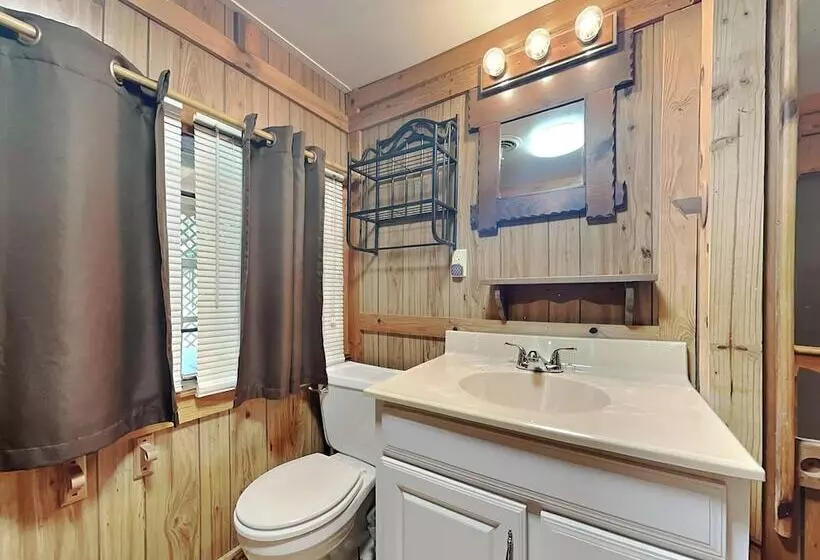 Stone Creek Cottage