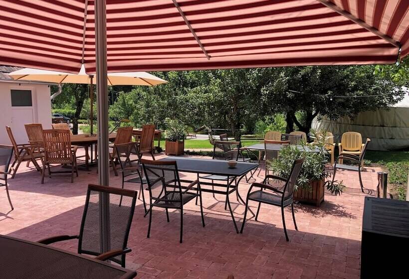 Tündérkert Panzió őrség