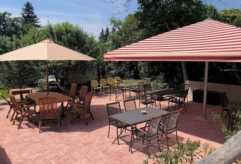 Tündérkert Panzió őrség