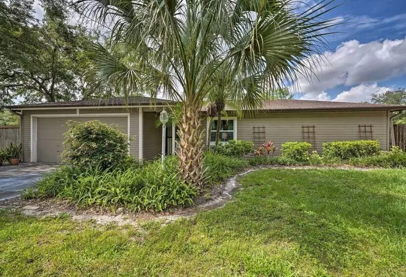 Pet Friendly Apopka Home: 30 Mi To Wdw!