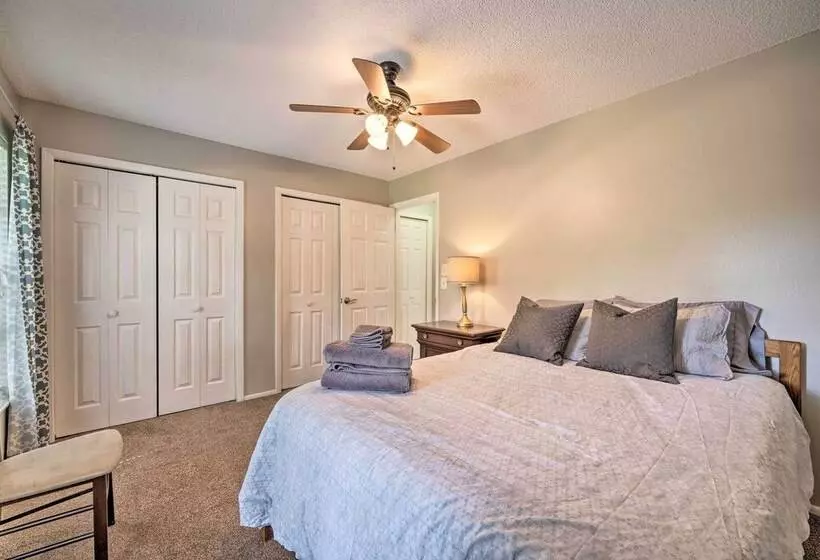 Pet Friendly Apopka Home: 30 Mi To Wdw!