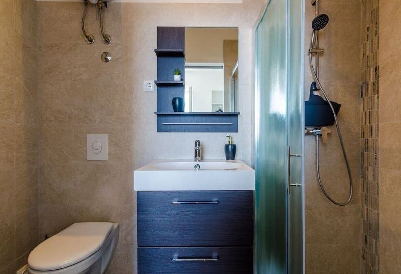 مبيت وإفطار Brizo Apartments