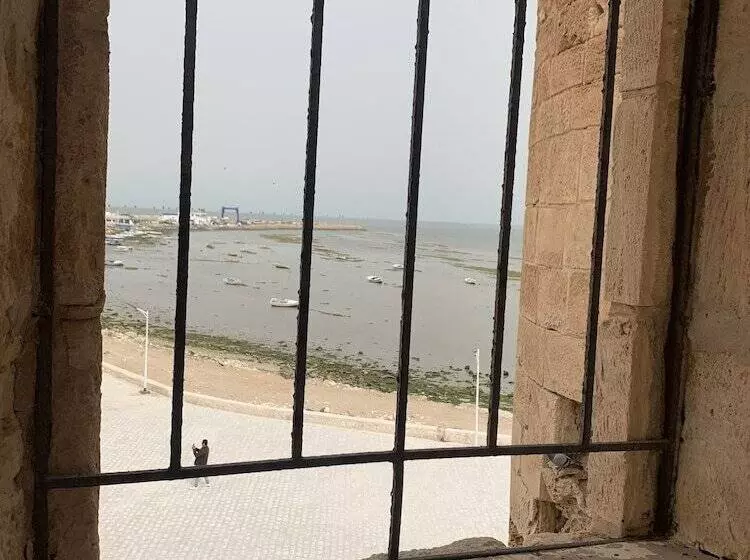 Aamiaismajoitus (B&B) Dar Lola