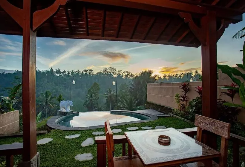 Campuhan Sebatu Resort