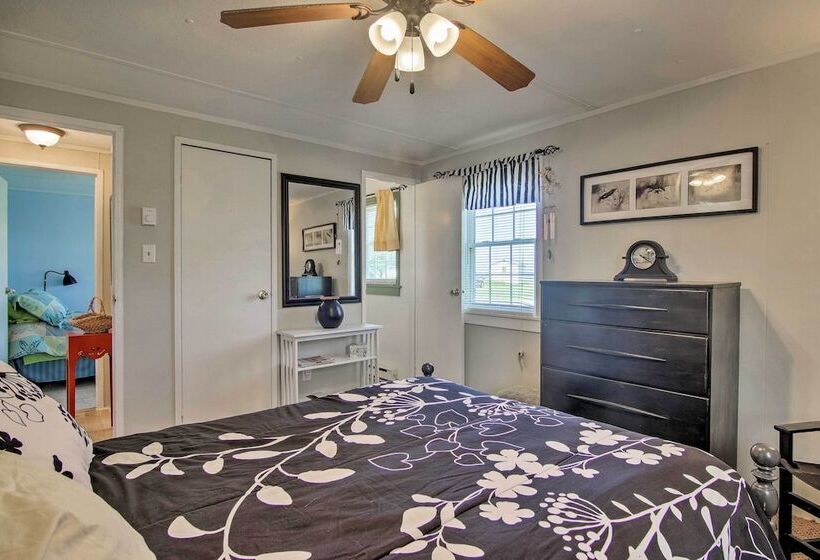 Charming Painter Home W/ Chesapeake Bay Views