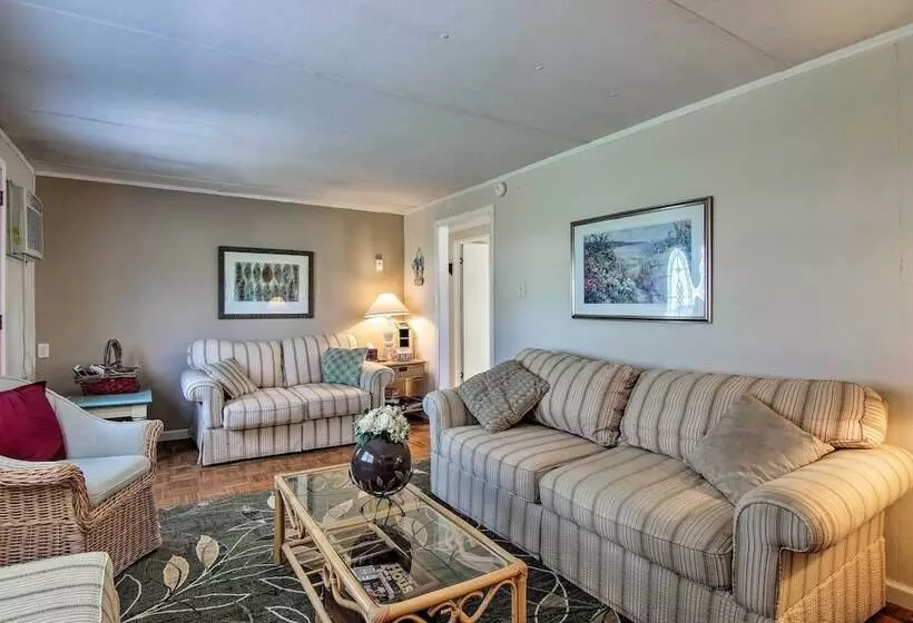 Charming Painter Home W/ Chesapeake Bay Views