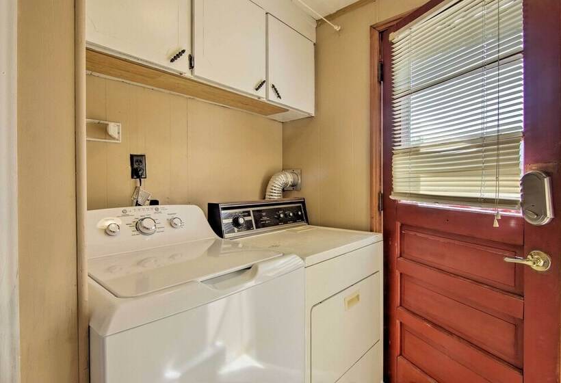 Charming Painter Home W/ Chesapeake Bay Views