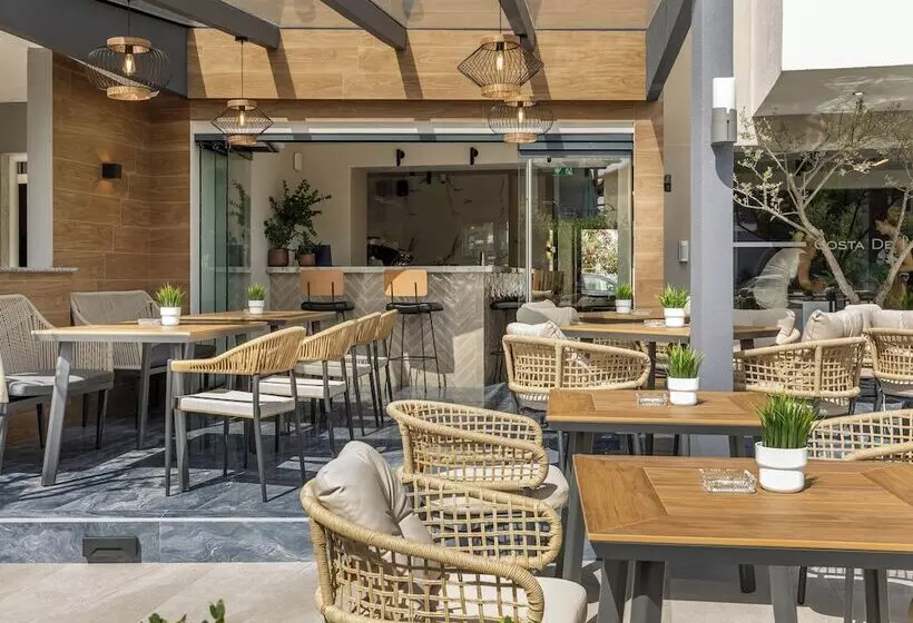 Costa De Luxe Suites