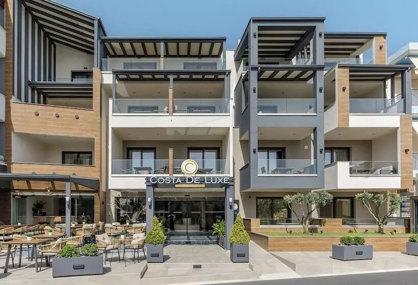 Costa De Luxe Suites