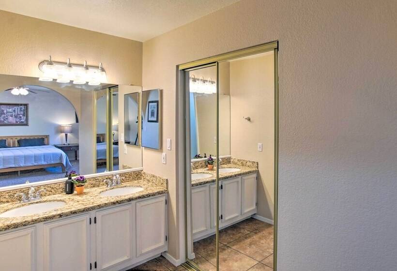 Gilbert Gem W/ Patio ~ Near Golf & Entertainment