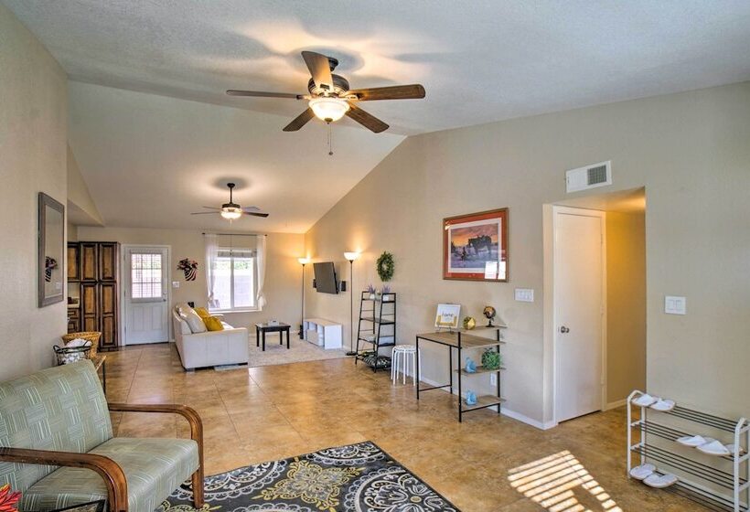 Gilbert Gem W/ Patio ~ Near Golf & Entertainment