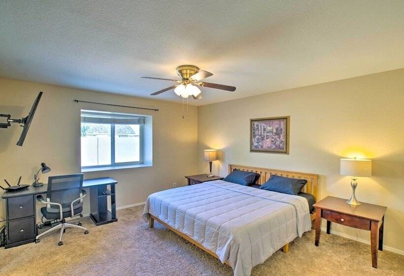 Gilbert Gem W/ Patio ~ Near Golf & Entertainment