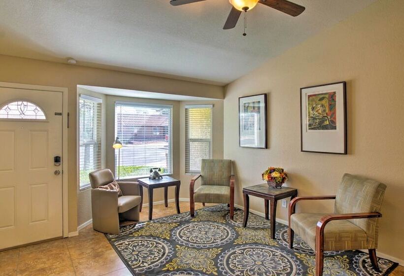 Gilbert Gem W/ Patio ~ Near Golf & Entertainment