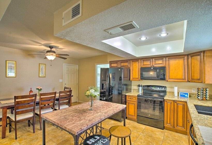 Gilbert Gem W/ Patio ~ Near Golf & Entertainment