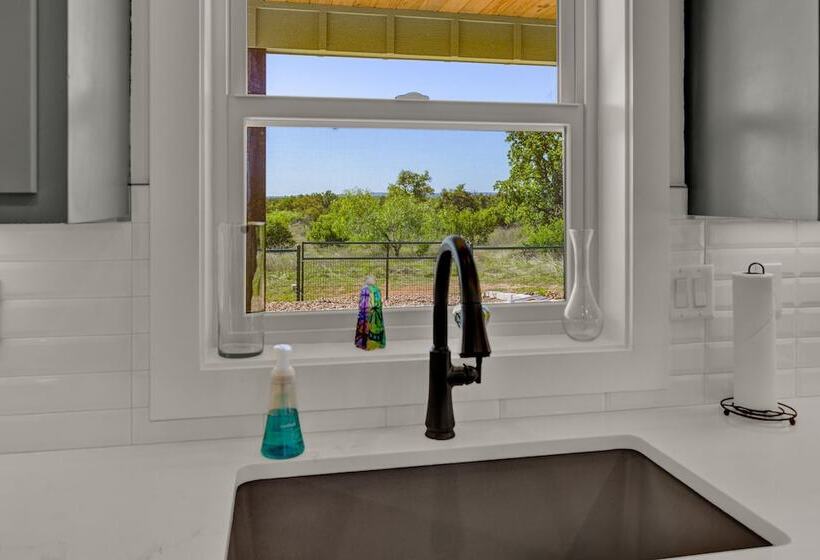 Heilung Haus With Sauna & Cowboy Pool   20 Min To Fred