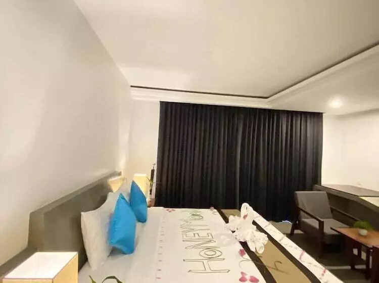Hotelli Ang Damnak Samrith Boutique