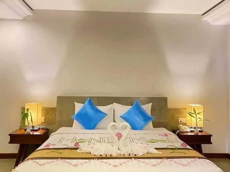 Hotelli Ang Damnak Samrith Boutique