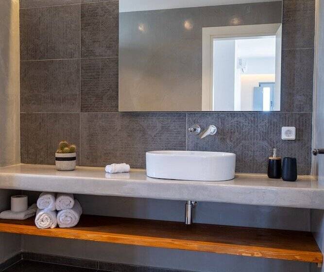 ホテル Bonsai Luxury Suites