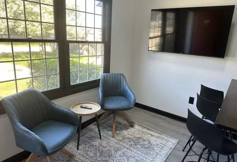 Hotelli Harborside Suites