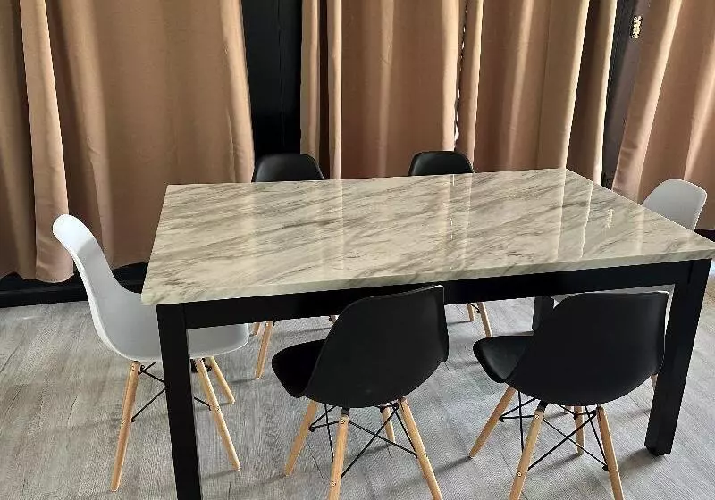 Hotelli Harborside Suites