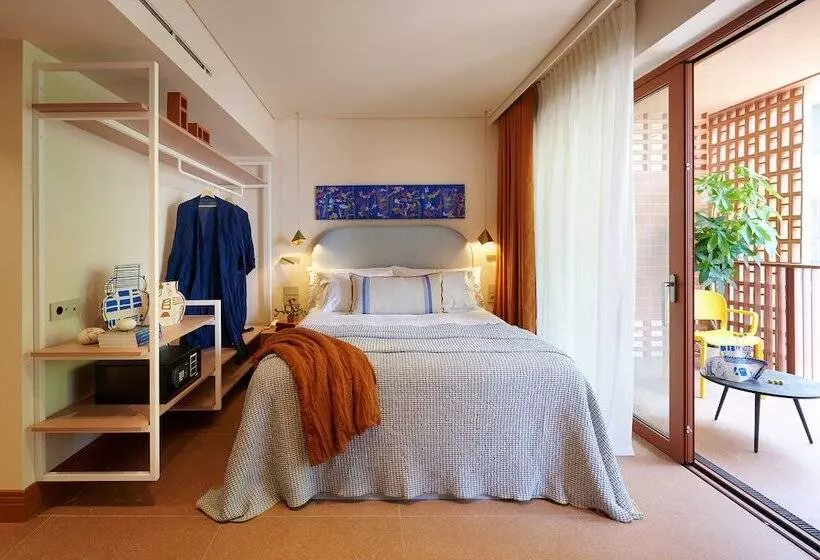 ホテル Loom Athens