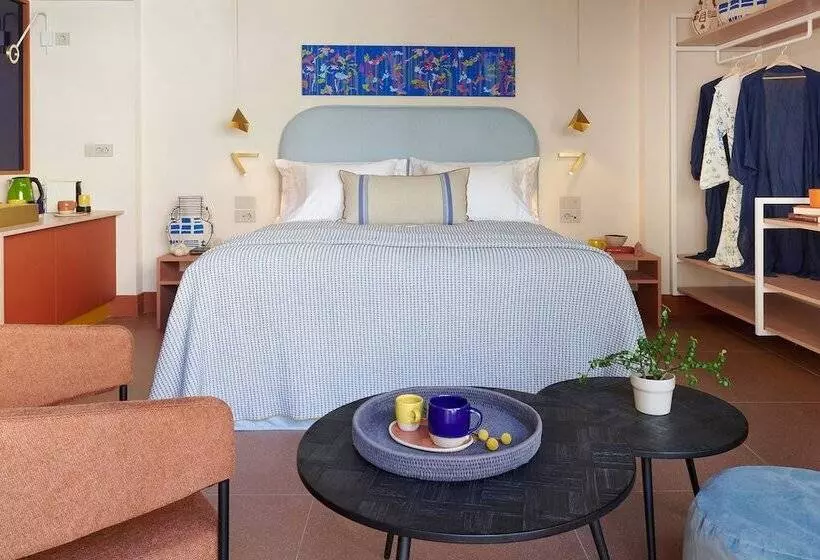 ホテル Loom Athens