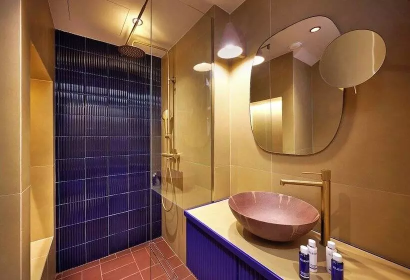 ホテル Loom Athens