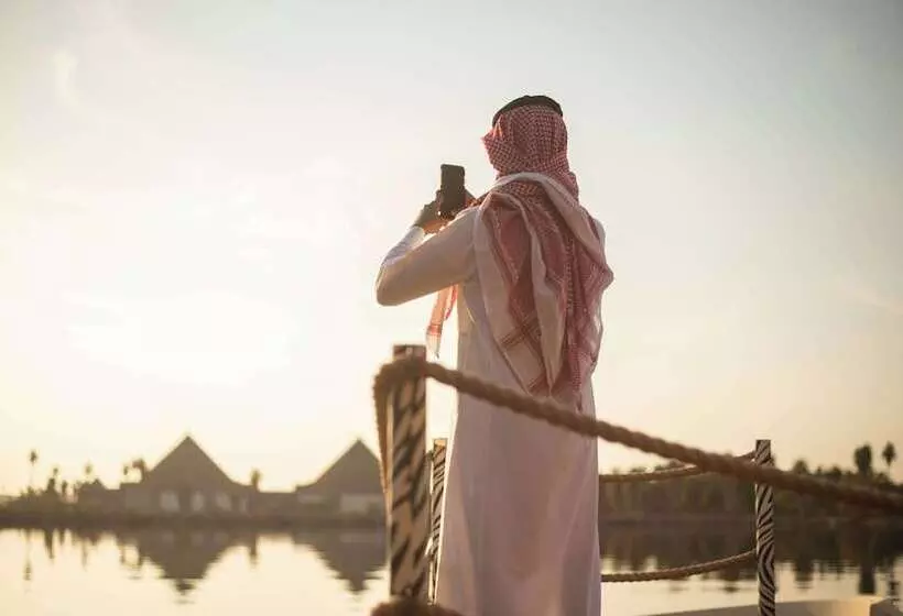 ホテル Nofa Riyadh, A Radisson Collection Resort